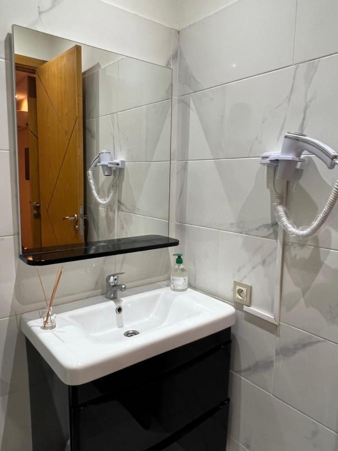 Bel Appart+2 Room+Wifi+Gare Casa Voyageur+Tram Casablanca Exterior foto