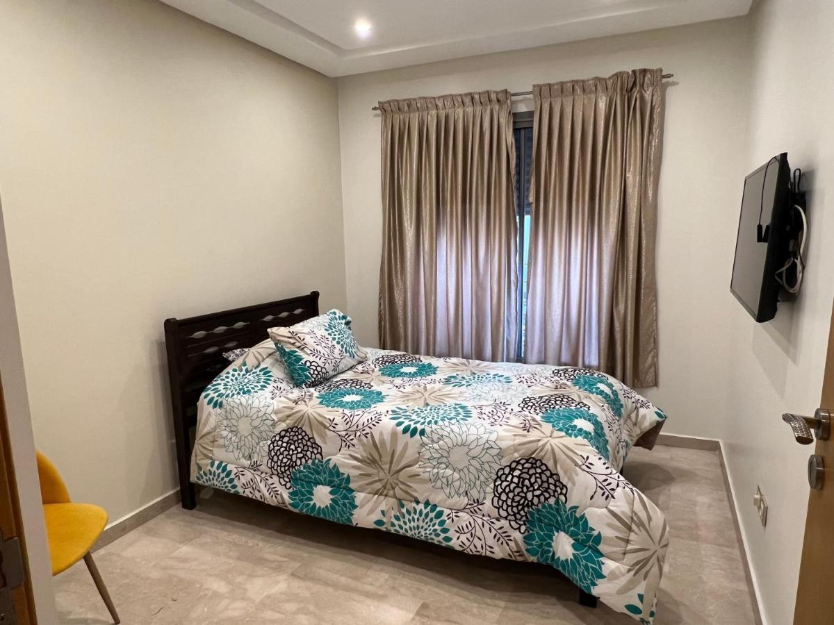 Bel Appart+2 Room+Wifi+Gare Casa Voyageur+Tram Casablanca Exterior foto